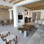 Splendid Mykonos Luxury & فيلة Mykonos Town