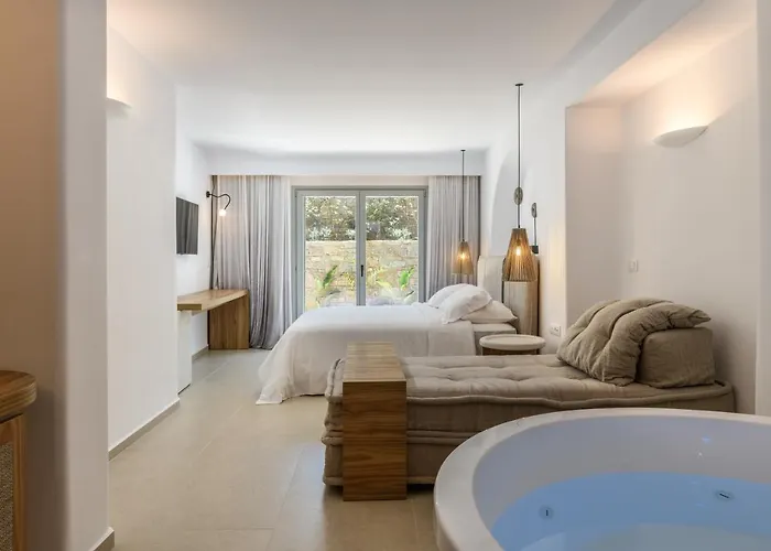 Splendid Mykonos Luxury & Villa *