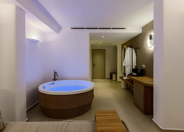 Splendid Mykonos Luxury & Mykonos Town